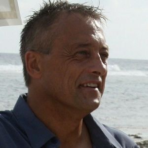 Meet your Posher, Robin